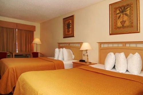 Quality Inn & Suites Kissimmee 002